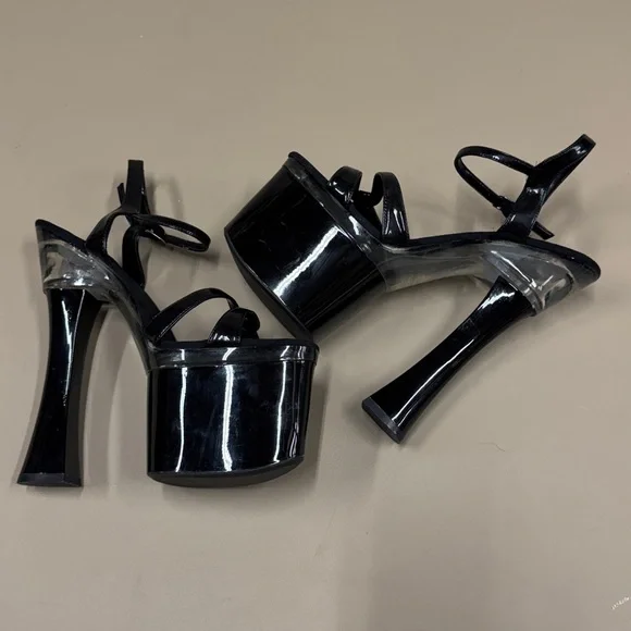 Towering Jante Black Platform Heels - Picture 7 of 8